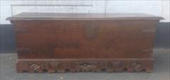 Antique 17th18th C Walnut Chest Coffer 184cm wide 61½ deep 70cm high _6.JPG